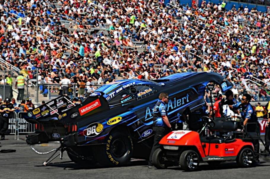 Tim Wilkerson qualified 12th, but fell in the opening round. Tim Wilkerson qualified 12th, but fell in the opening round.